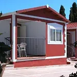 مكان تخييم Pinos Peñíscola