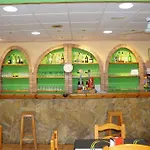 Pinos