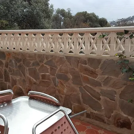 Pinos مكان تخييم 2*
