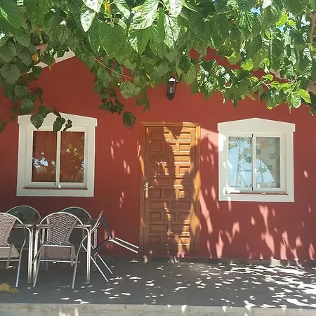 Pinos مكان تخييم Peñíscola